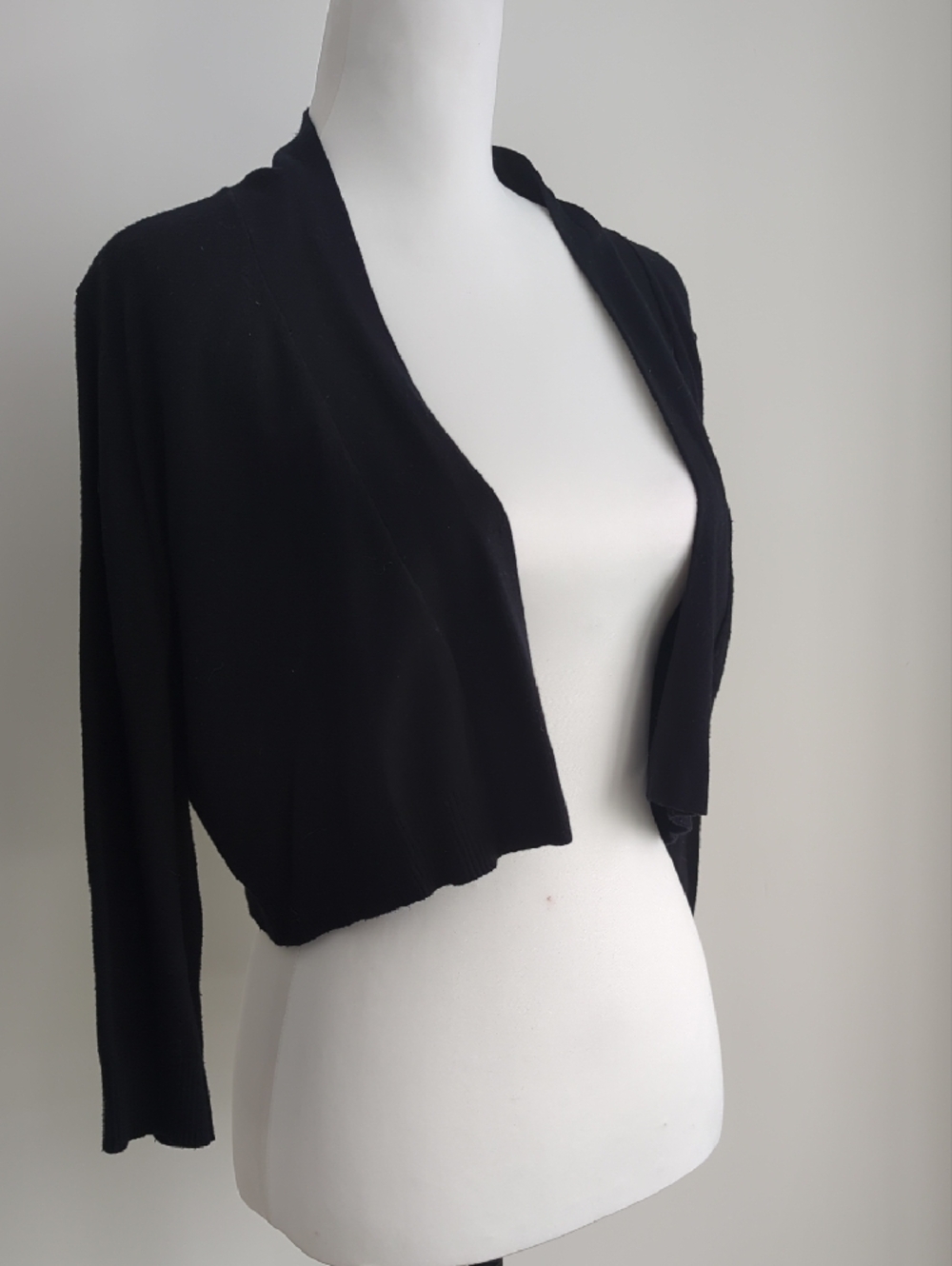 Cynthia Rowley Black Knit Cropped Open Front Cardigan Shrug LARGE - Picture 5 of 7